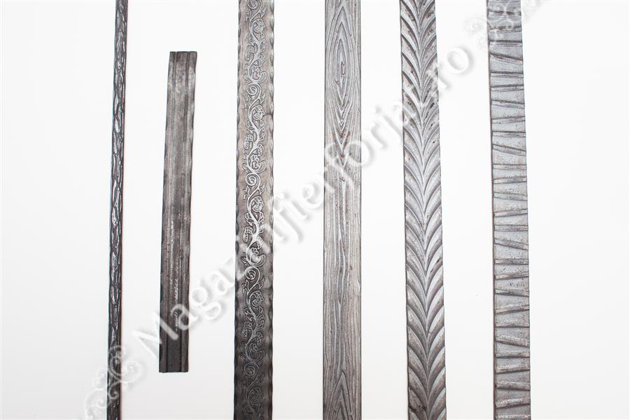 UNV10.405.4 Platband amprentat model FLORAL 40x5mm