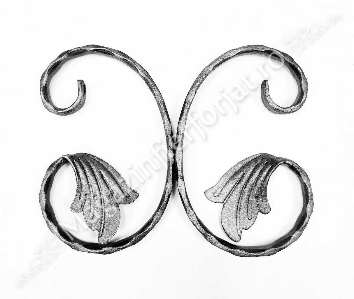 10.241.01 Ornament C 150x100mm cu o frunza din platband 12x6mm amprentat