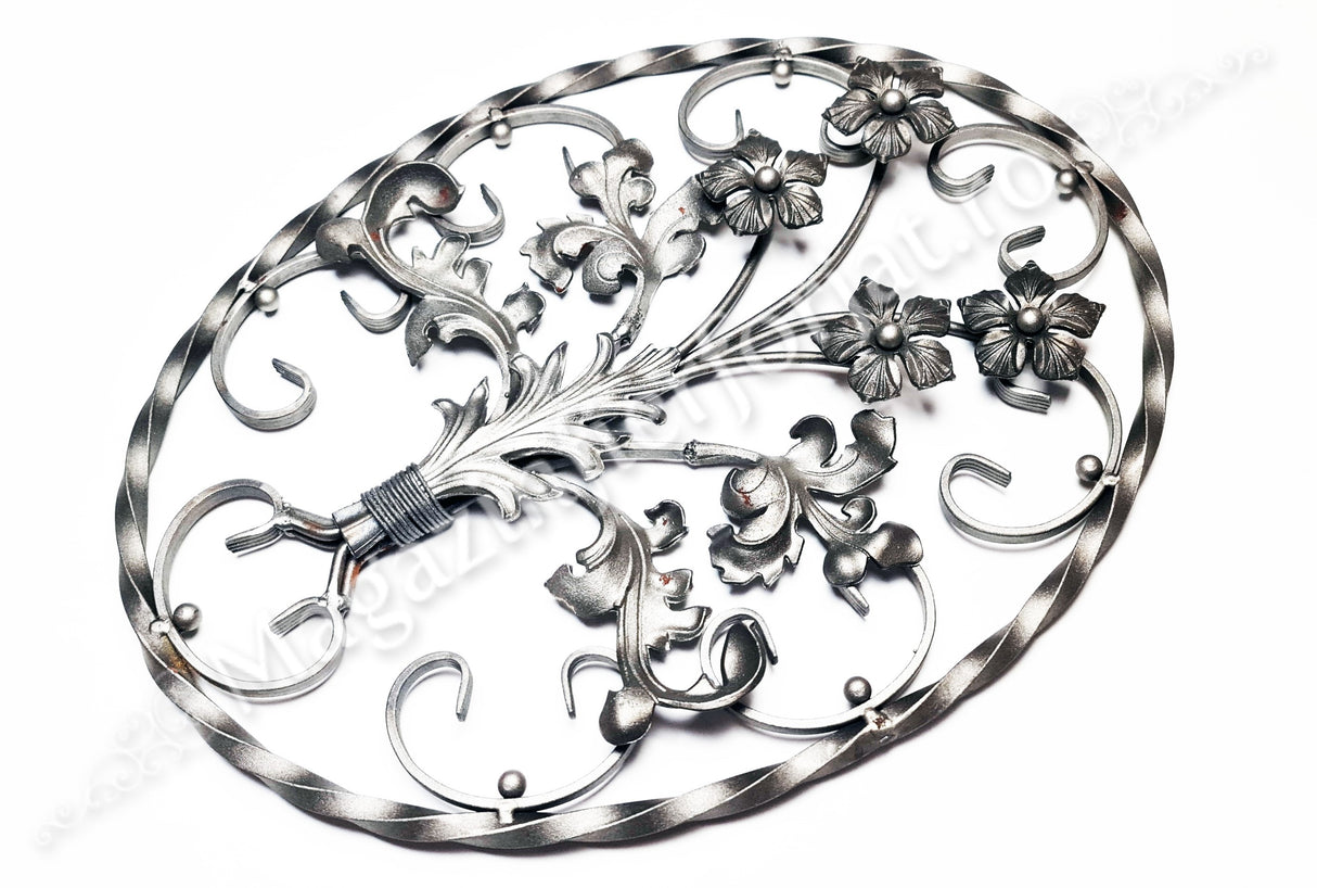 13.099 Panou medalion BUCHET FLORAL OVAL din fier forjat masiv 14x14mm cu frunze si flori turnate 670x520mm