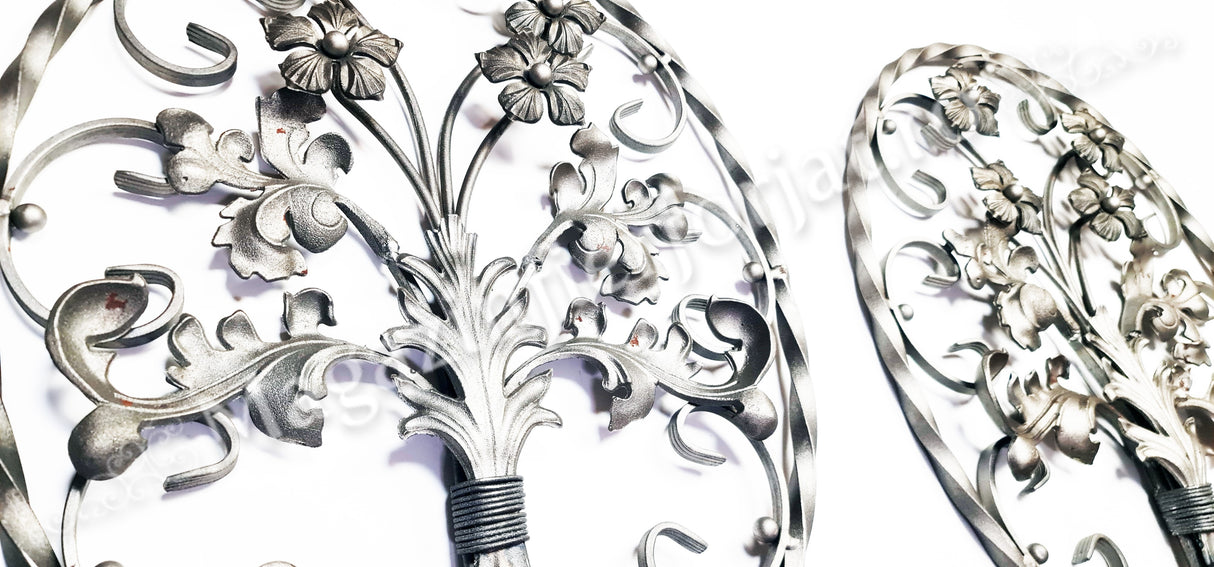13.099 Panou medalion BUCHET FLORAL OVAL din fier forjat masiv 14x14mm cu frunze si flori turnate 670x520mm