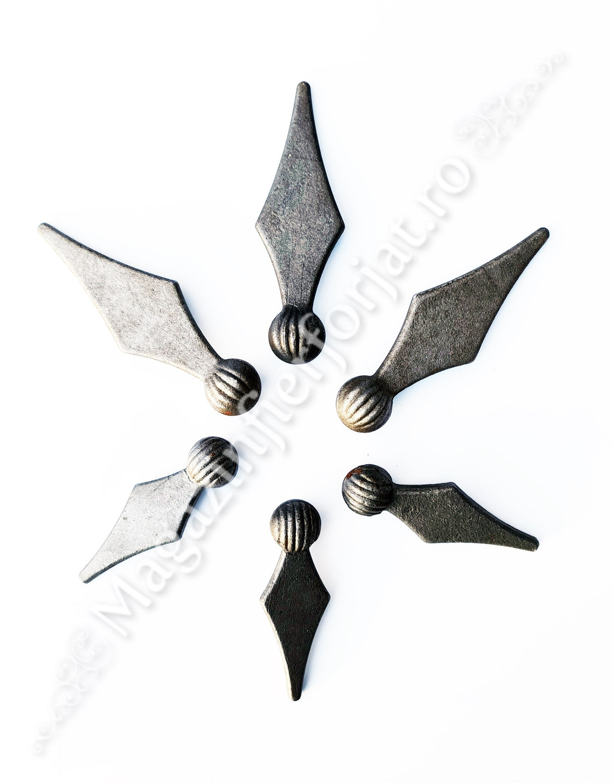 40.071.01 Varf de gard model Rombic H.95mm L.30mm cu baza sferica D.20mm