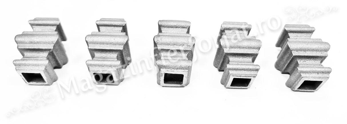 41.022 Pafta turnata din aliaj fier-fonta cu interiorul 16.5x16.5mm cu H.68mm x L.40mm
