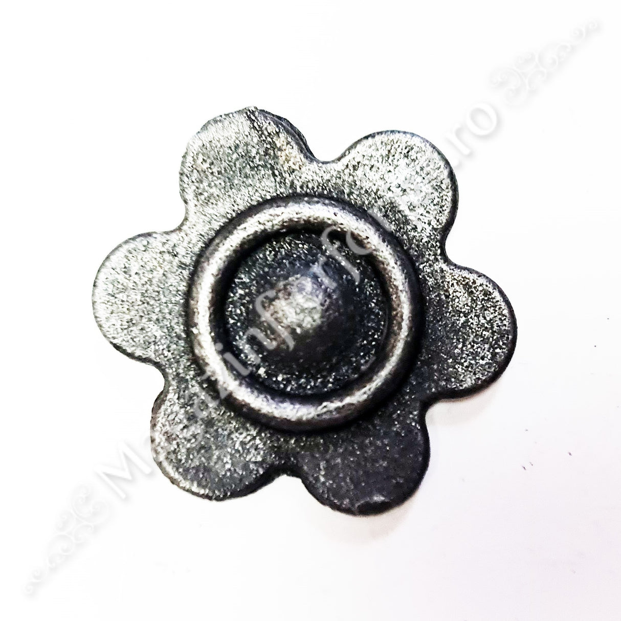 52.144 Floare turnata din otel cu D.40mm cu grosimea de 4mm
