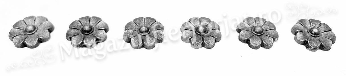 52.143 Floare turnata din aliaj oțel-fontă D.45mm cu 8 petale, grosime 4/10mm