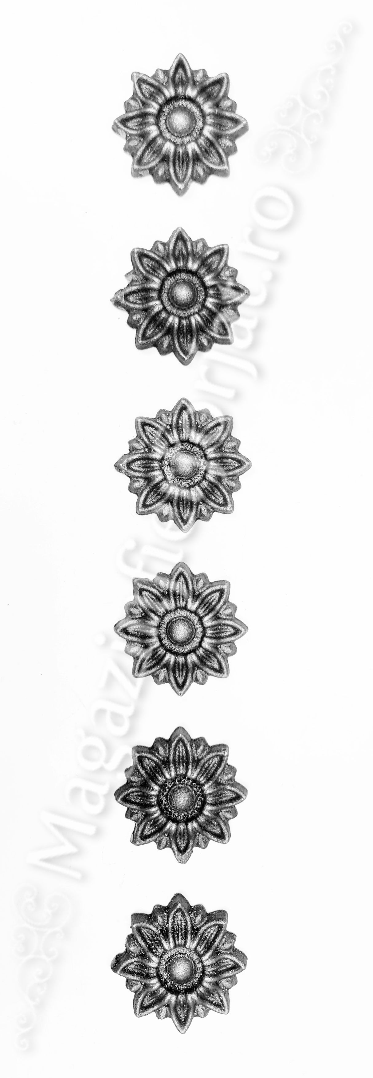 52.301 Floare turnata din aliaj oțel-fontă D.55mm cu 8 petale, grosime 6/8mm