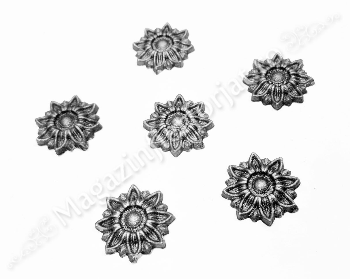 52.301 Floare turnata din aliaj oțel-fontă D.55mm cu 8 petale, grosime 6/8mm