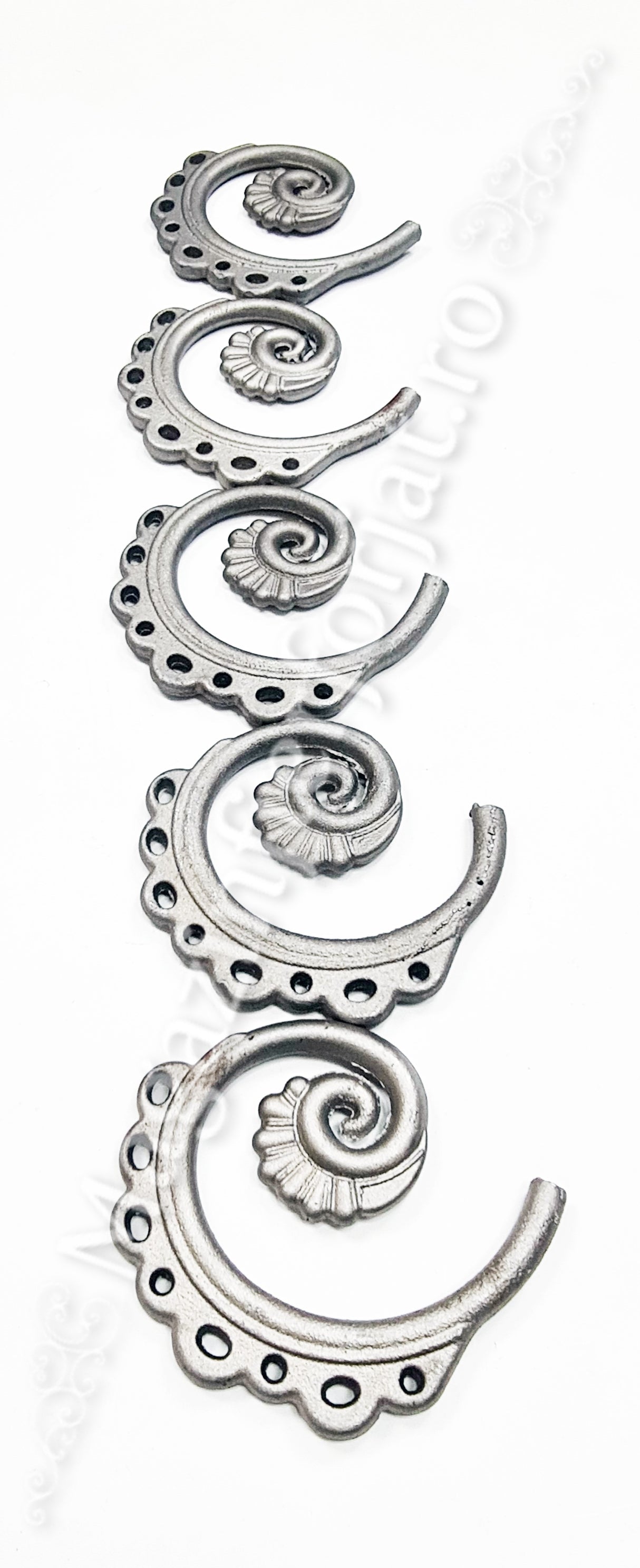 52.316 Frunza turnata din OTEL in forma de SPIRALA 115x130mm grosime 12mm