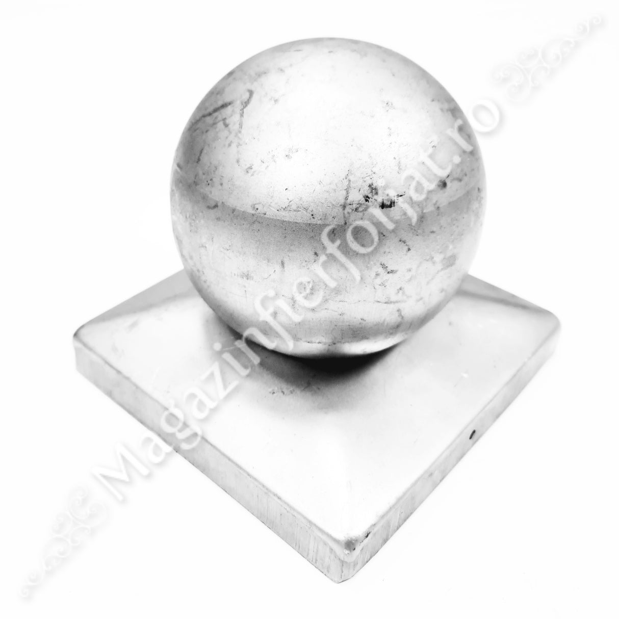 62.015.12 Capac pentru teava patrata de 150x150mm cu bila goala de D.120mm