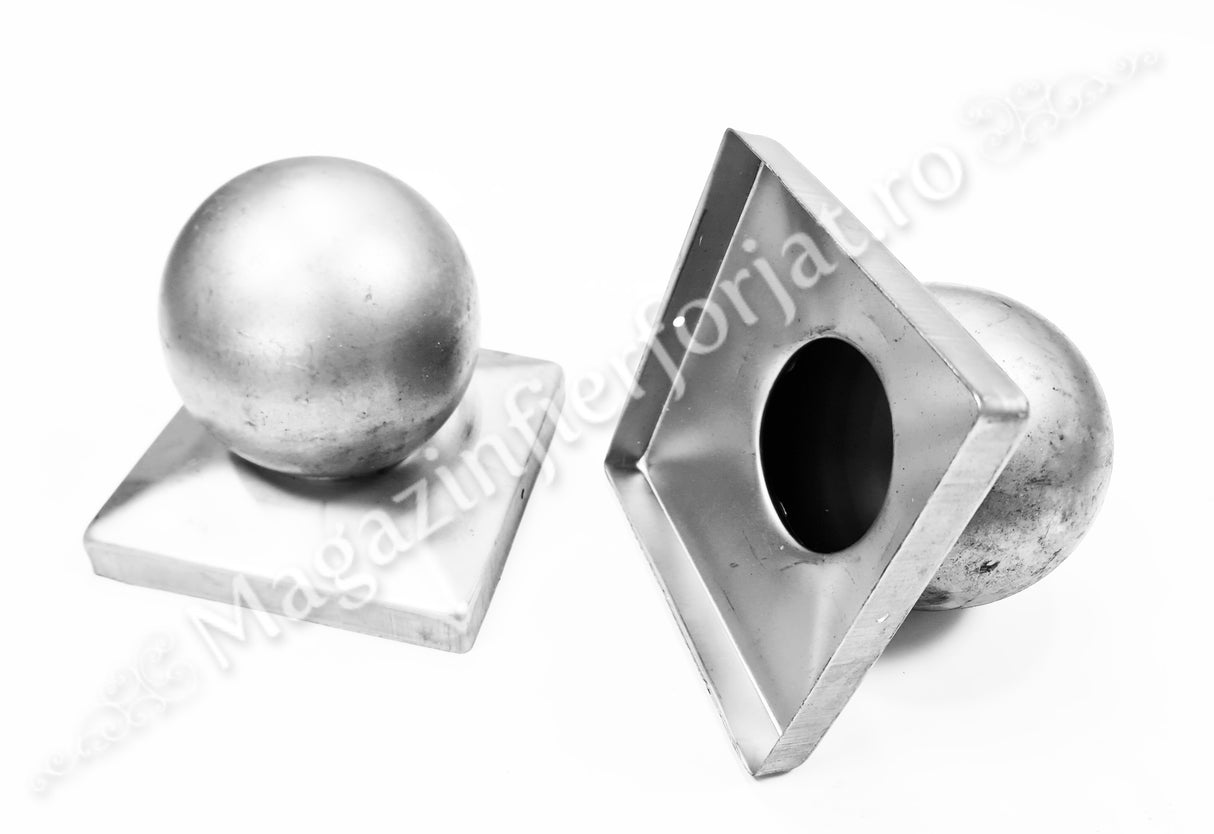 62.015.12 Capac pentru teava patrata de 150x150mm cu bila goala de D.120mm