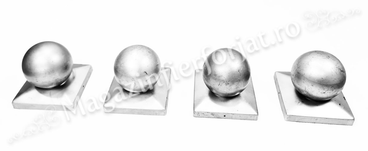 62.015.12 Capac pentru teava patrata de 150x150mm cu bila goala de D.120mm