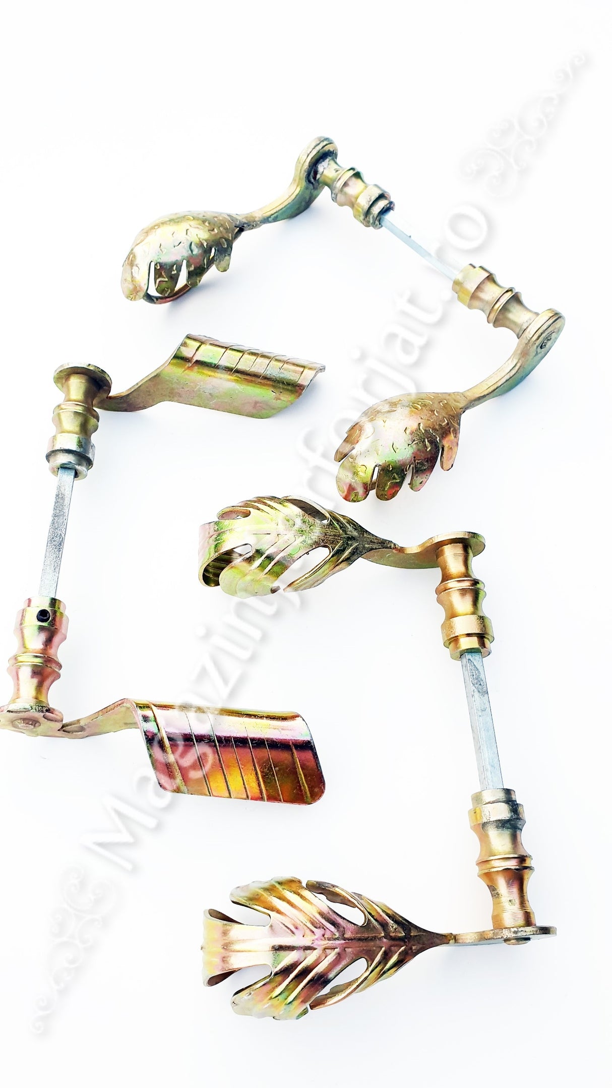 63.007 Set manere din fier forjat Zincate GALBEN 135x75mm pentru porti sau usi pietonale