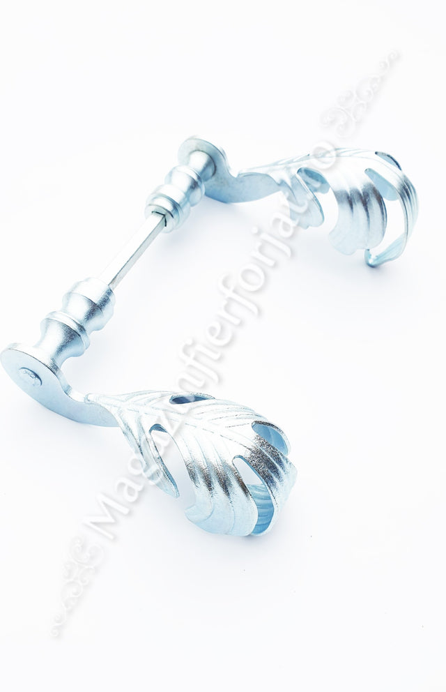 63.007.01 Set manere din fier forjat Zincate ALB 135x75mm pentru porti sau usi pietonale