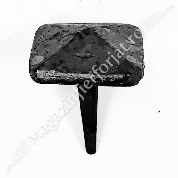 64.030 NIT forjat decorativ pentru LEMN cu capul 28x28x10mm si cui 5x35mm