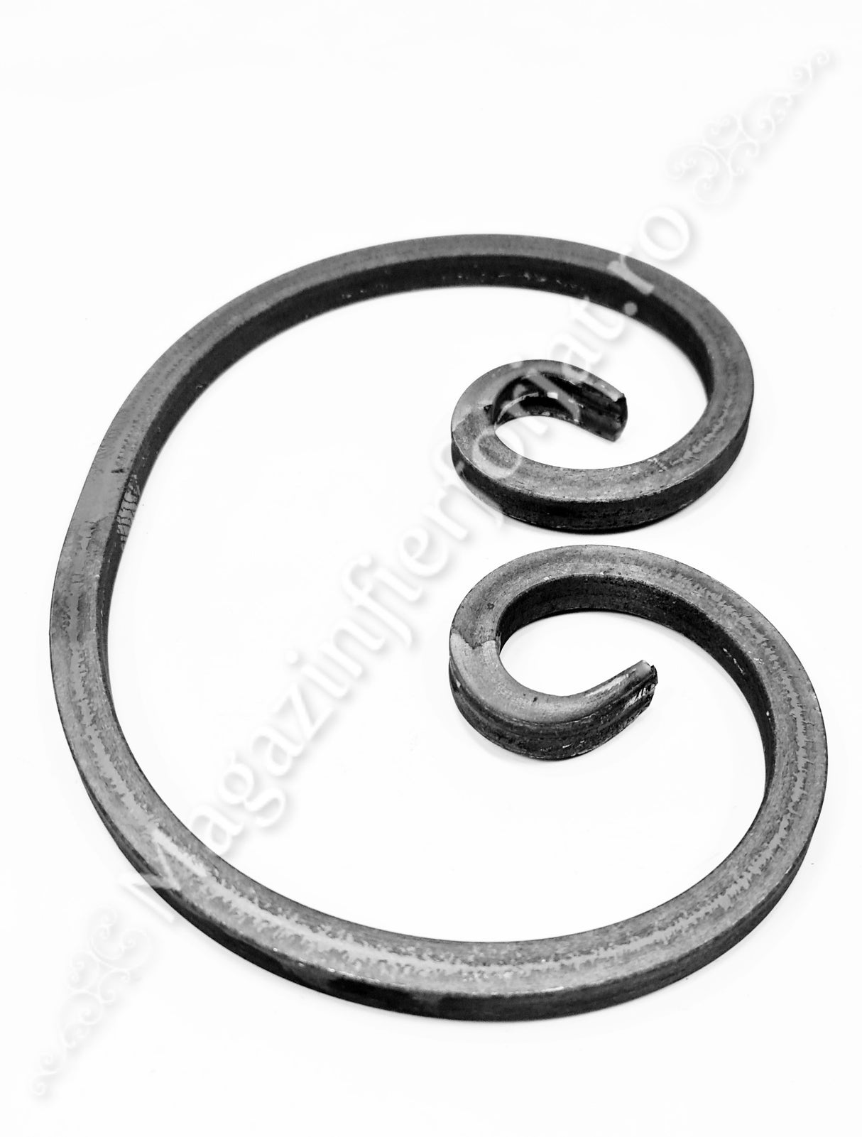 UNV40.24 Ornament "C" Neted sau Amprentat 250x180mm 12x12mm fier plin forjat