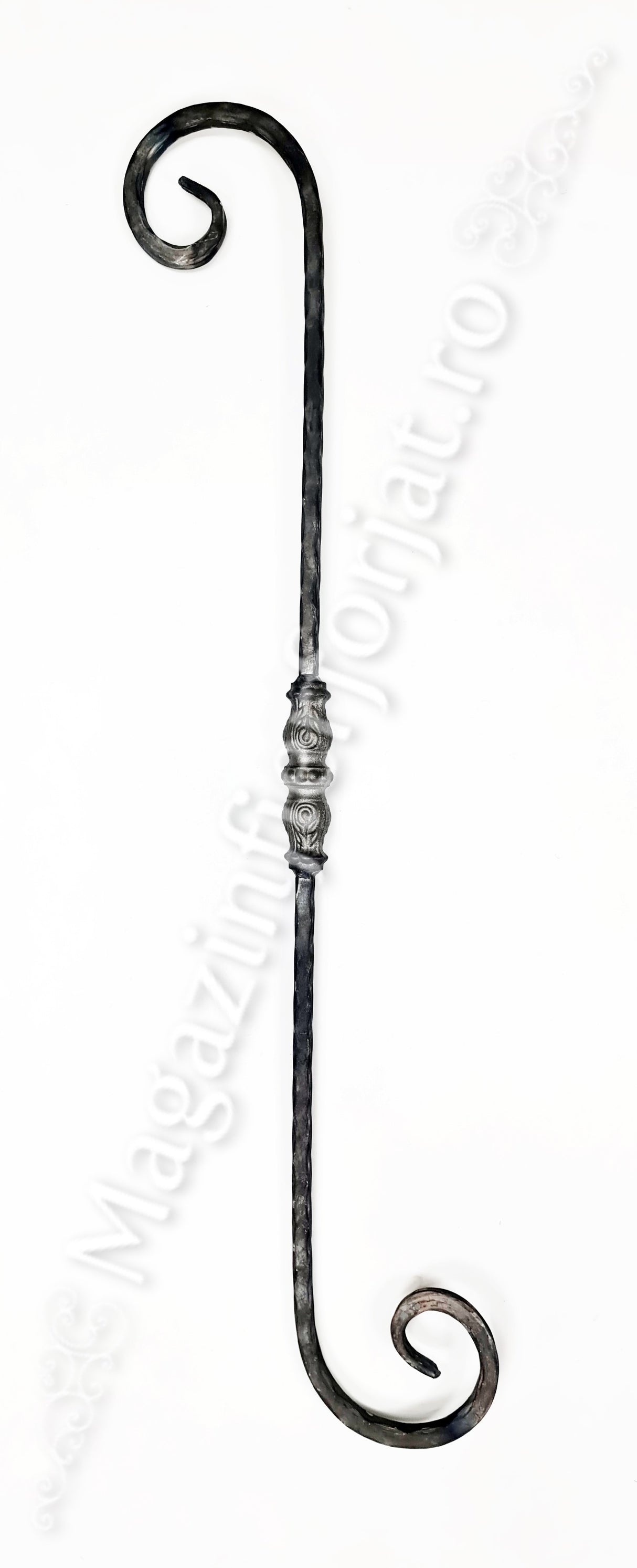 UNV70.34.1 Balustru in forma de S-cu-PAFTA din otel patrat amprentat 12x12mm H.900mm L.130mm