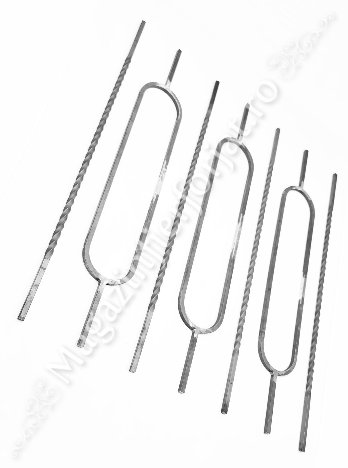 UNV70.35 Balustru MODERN CU OVAL H.900mm/1000mm L.130mm din fier plin 12x12mm neted