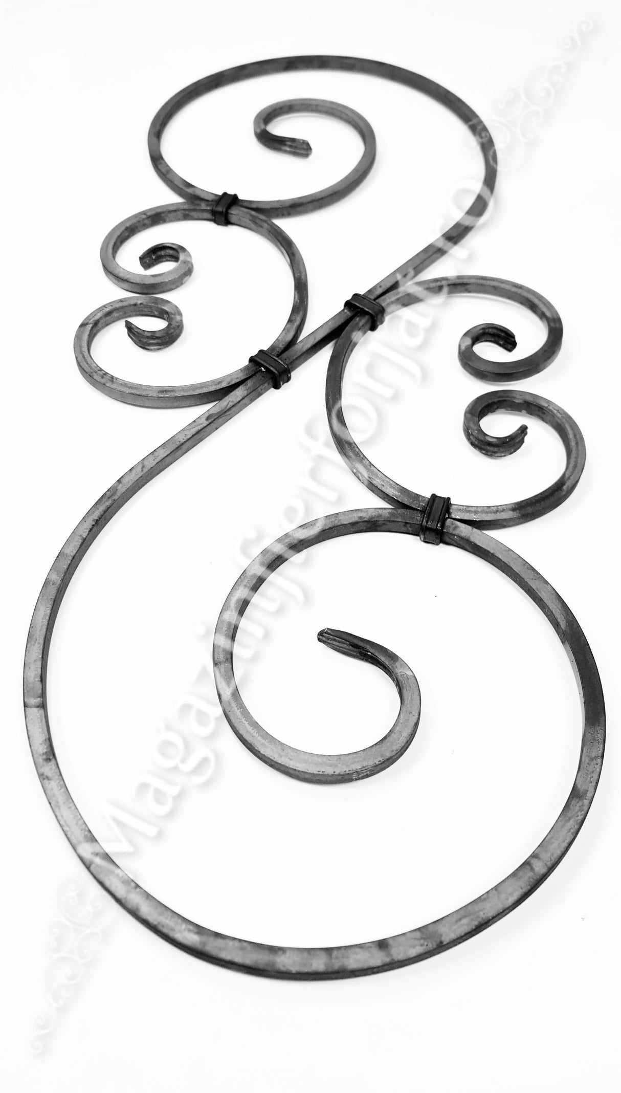 UNV70.36 Panou Balustru in forma de "S" 900x380mm din 12x12mm neted/amprentat cu 2 C-uri si 4 coliere de mascare sudura