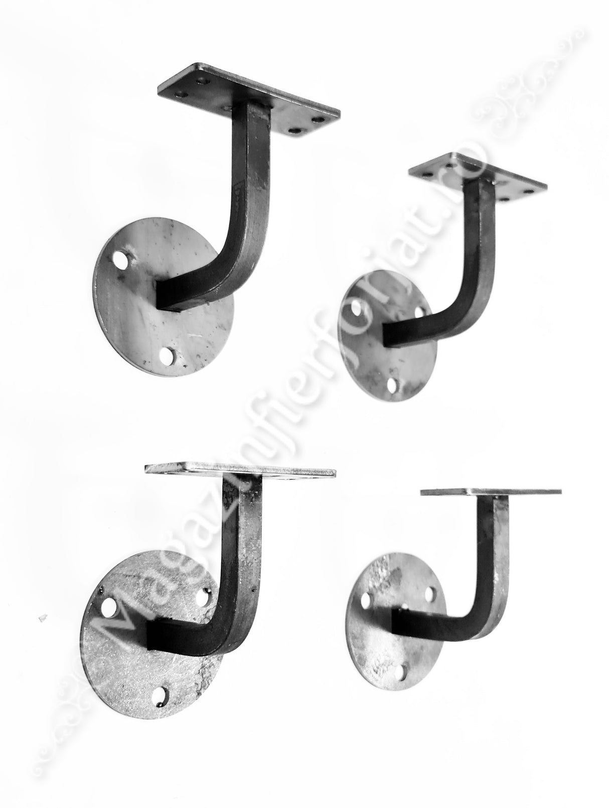 UNV93.2.1 Prindere laterala mana curenta din lemn sau metalica D.70x70x70mm