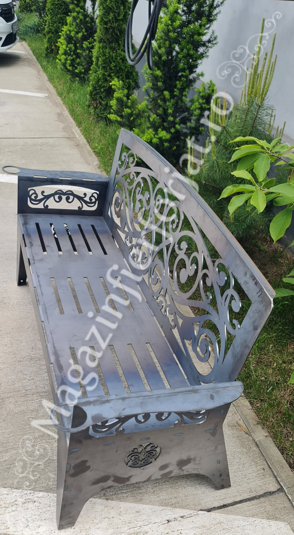 UNV94.18 BANCA de gradina cu lungimea șezutului de 1450mm din tabla debitata laser de 4mm sau 3mm NEVOPSITA