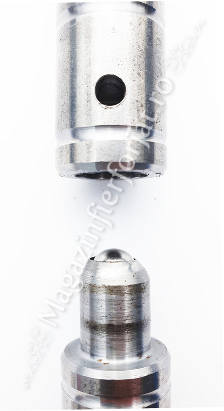 Balama fier forjat cu frecare pe BILA DE RULMENT D.22mm H.105mm prevazute cu gaura de gresare