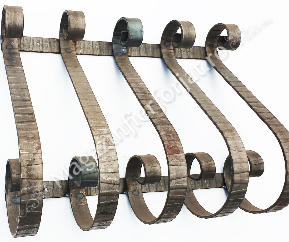 UNV40.19 Ornament S - MARE din platband 30x5 amprentat cu dungi transversale 385x160mm fier forjat