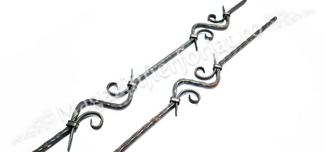 UNV70.27 Balustru din fier forjat cu doua "Z"-uri din 12x12mm amprentat H.900mm L.100mm