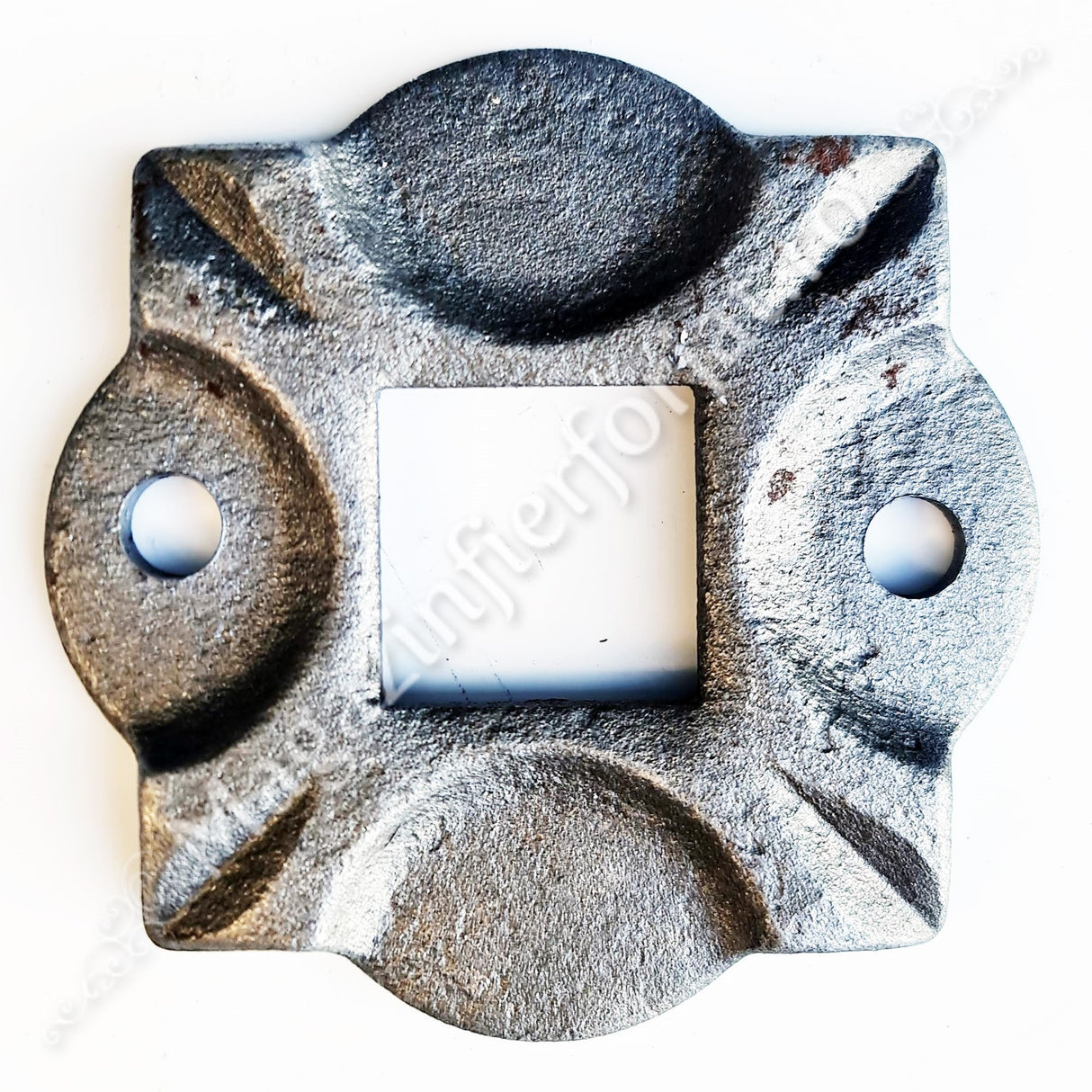 116/A/7/2G Placa de prindere stalp balustrada, cu 2 GAURI DE MONTAJ, 100x100x10mm cu gaura de 30x30mm turnata din OTEL