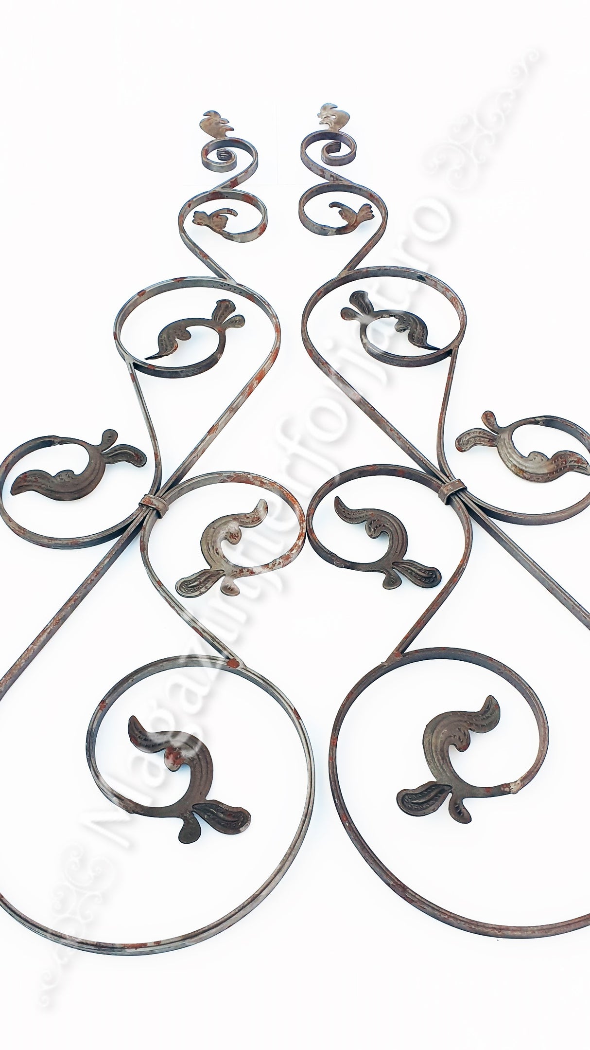 13.072 Arcada poarta cu frunze 380x1500mm din material 16x8mm neted