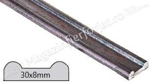 158/50 Platband forjat cu 2 nervuri pe margini 30x8mm 3ML