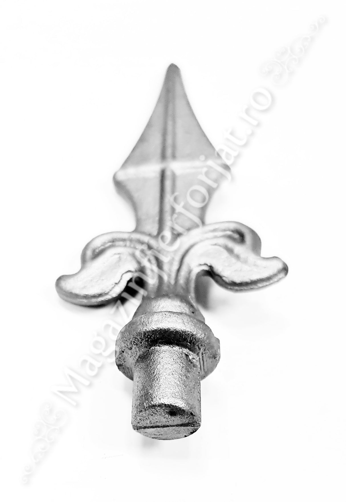 40.053 Varf Clasic turnat din OTEL cu H.150mm si baza rotunda D.16mm