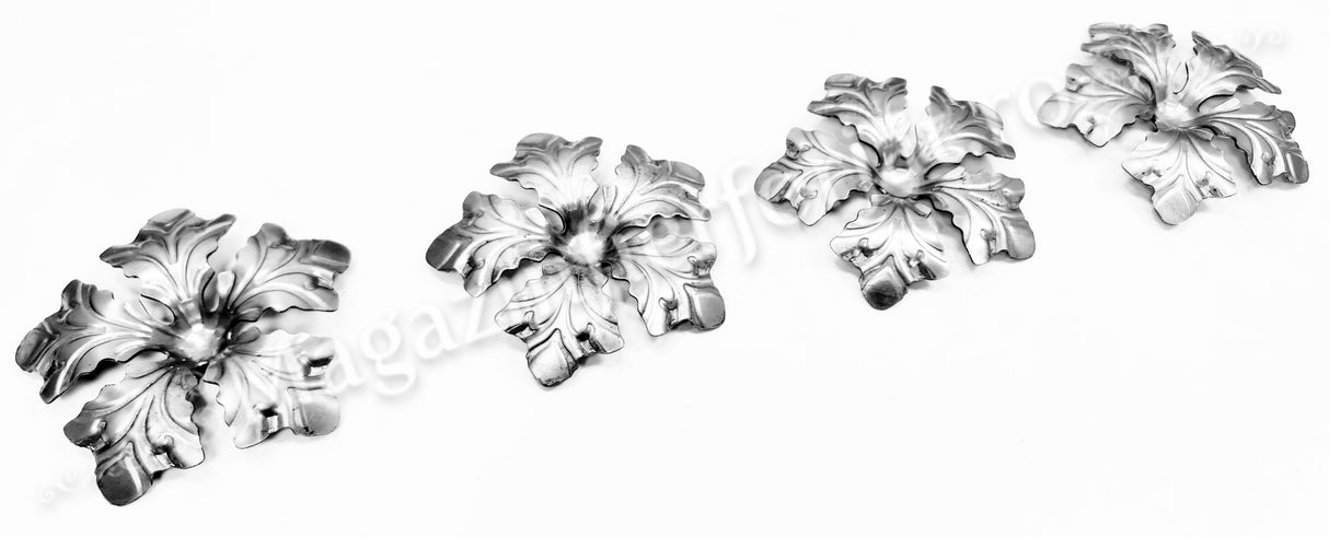 50.040 Floare amprentata cu 5 petale disponibila in 3 dimensiuni D.85mm/D.110mm/D.133mm din tabla decapata grosime 1.3mm