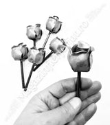 50.103.01 Trandafir din fier cu petale din tabla ambutisata de 0.5mm cu H.45mm si codita de 70mm