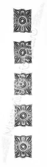 52.306 Floare dreptunghiulara turnata din aliaj oțel-fontă 85x70mm, grosime 8mm