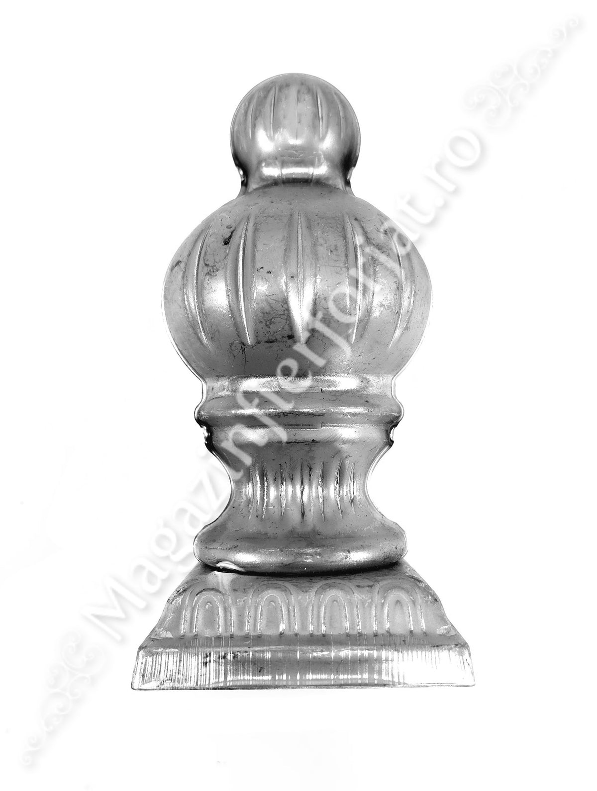 80.761 Terminatie Capac stalp in stil BAROC disponibila in 2 dimensiuni ale bazei: 80x80mm / 100x100mm din tabla ambutisata