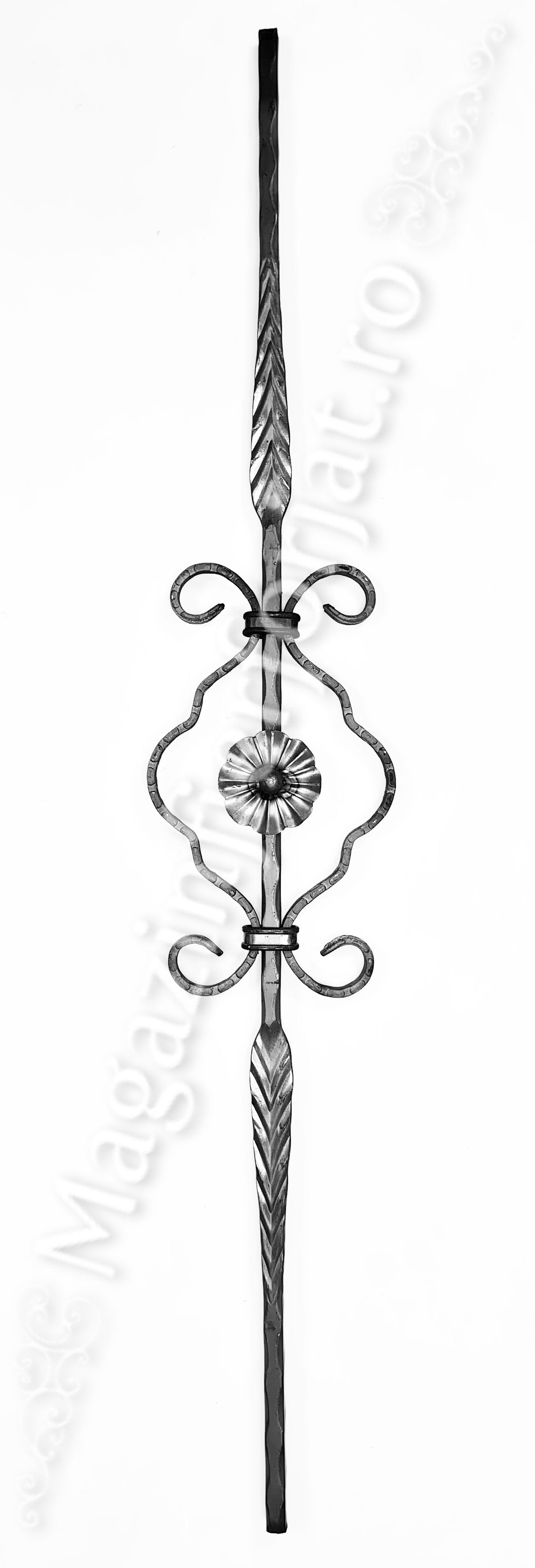 UNV70.64 Balustru din fier forjat model "OMEGA CU FLORI+SPIC" H.900mm L.155mm