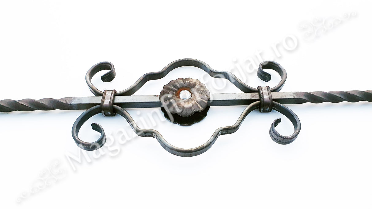 UNV70.6 Balustru din fier forjat model "OMEGA CU FLORI" H.900mm L.155mm