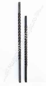 UNV71.2 Stalp de balustrada cu H.1200mm din fier PLIN 30x30mm rasucit pe o portiune de 700mm